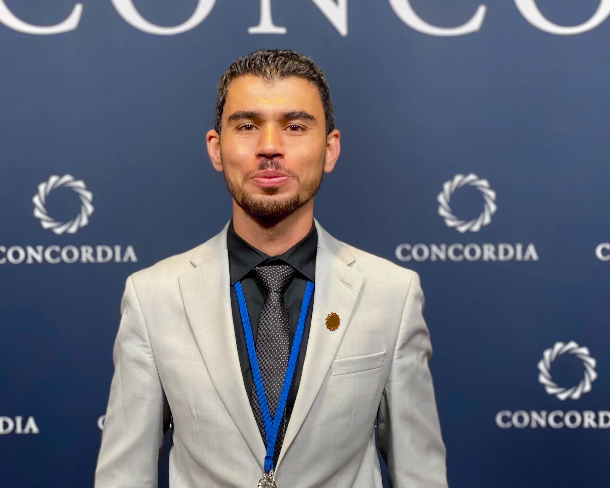 محمد العمار من قمة كانكورديا